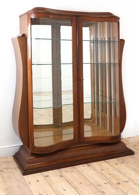 Lot 193 - An Art Deco mahogany display cabinet