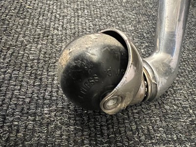 Lot 425 - A 'Time-Life' chair