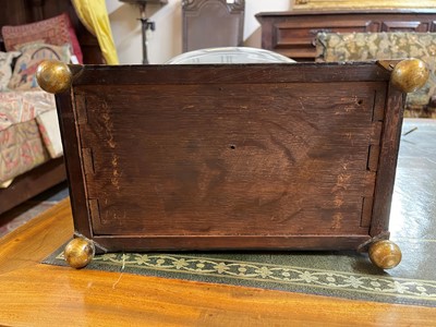 Lot 126 - A George IV mahogany bracket clock by John Peterkin of London