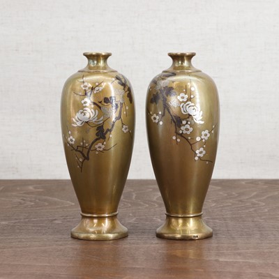 Lot 278 - A pair of Japanese sentoku vases