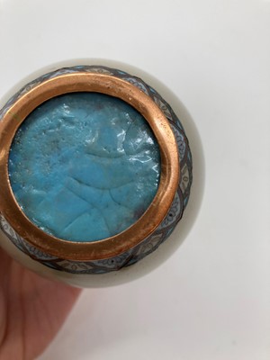 Lot 94 - A Japanese Kutani vase