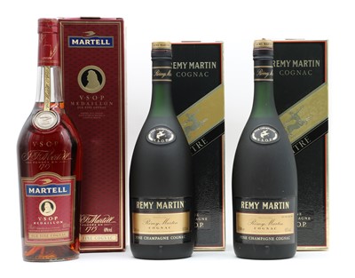 Lot 197 - Remy Martin Fine Champagne VSOP Cognac