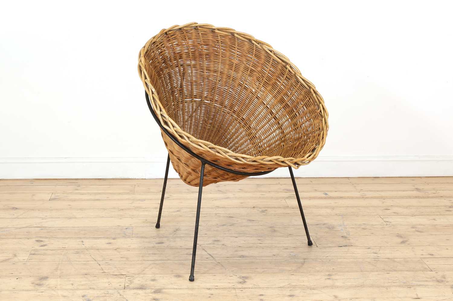 Lot 271 - A 'C8' wicker cone chair