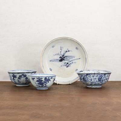 Lot 59 - Three Chinese blue and white bowls
