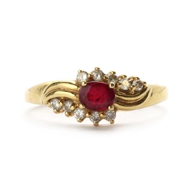Lot 79 - A gold ruby and diamond ring