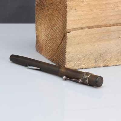 Lot 446 - A Special Operations Executive dagger