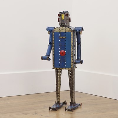Lot 340 - An original and working mechanical man