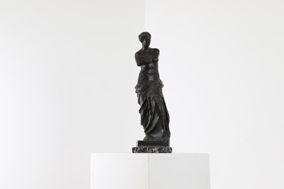 Lot 109 - A bronze figure of the Venus de Milo