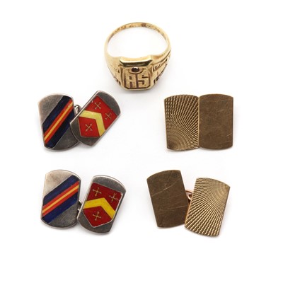 Lot 177 - A small collection of gentlemen's jewellery