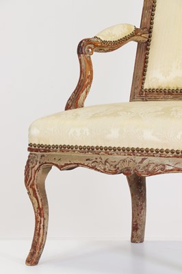 Lot 53 - A Régence painted walnut fauteuil