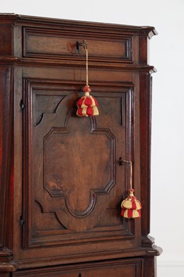 Lot 67 - A walnut credenza