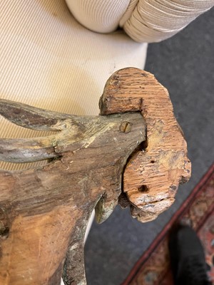 Lot 7 - A group of carved and pierced oak wall appliqués