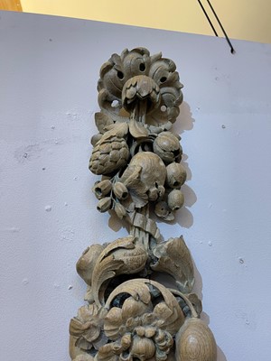 Lot 7 - A group of carved and pierced oak wall appliqués