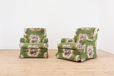 Lot 23 - A pair of 'St. James' armchairs by Kingcome