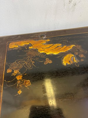Lot 22 - An export black-lacquered writing box