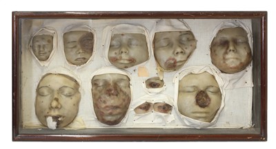 Lot 399 - A collection of eight Victorian waxwork death masks