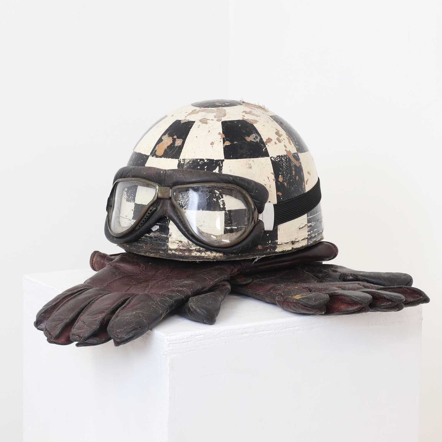 Lot 197 - A crash helmet