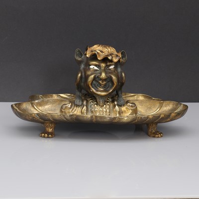 Lot 71 - A bronze inkwell