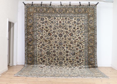 Lot 344 - A Kashan carpet