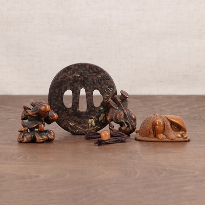 Lot 466 - A Japanese bronze tsuba
