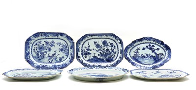 Lot 105 - A collection of Chinese export blue and white meat plates