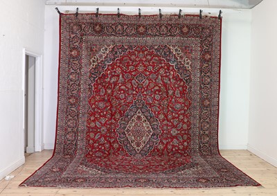 Lot 363 - A Kashan carpet