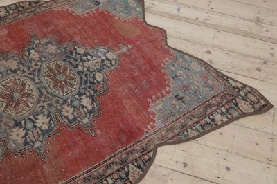 Lot 494 - A Persian 'bear' rug
