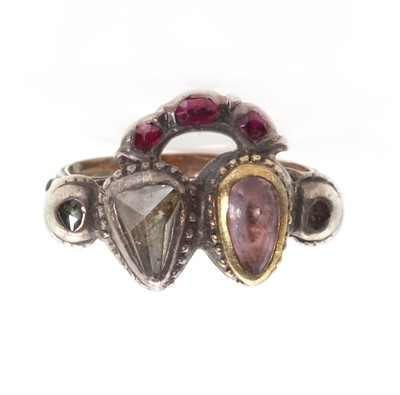 Lot 7 - A Georgian foiled topaz, diamond and ruby twin heart ring, c.1780