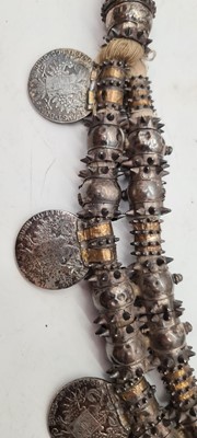 Lot 76 - An Omani silver Marriyah necklace