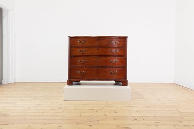 Lot 121 - A George III mahogany dressing chest