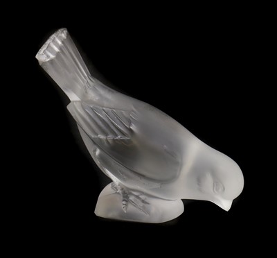 Lot 200 - A Lalique glass sparrow