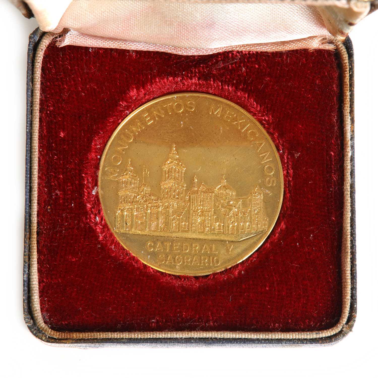 Lot 212 - Medals, Mexico
