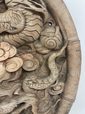 Lot 103 - A Japanese wood carving