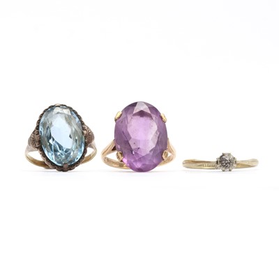 Lot 191 - A 9ct gold single stone amethyst ring