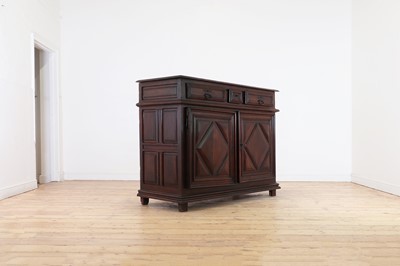 Lot 337 - A walnut credenza