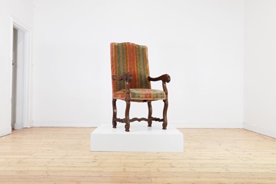 Lot 181 - A walnut armchair