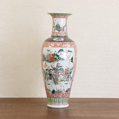 Lot 151 - A large Chinese wucai vase