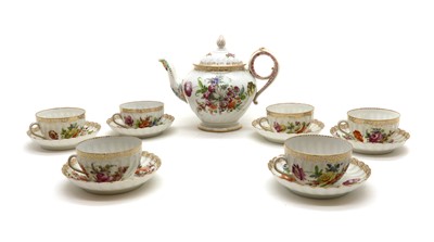 Lot 103 - A Dresden porcelain tea service