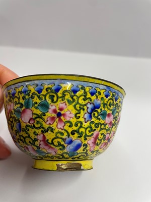 Lot 84 - A Chinese painted enamel tea bowl and tray