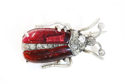 Lot 58 - A Victorian foil backed red paste and diamond set beetle brooch