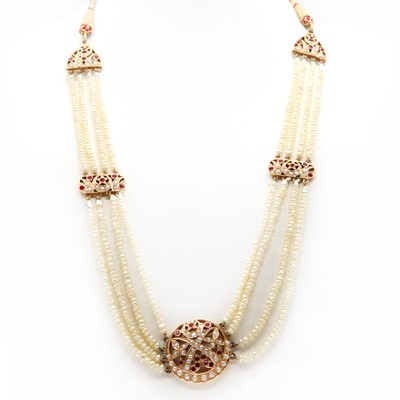 Lot 401 - A Persian Gulf synthetic ruby and seed pearl necklace