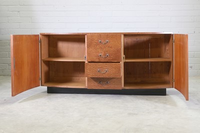 Lot 209 - A French Art Deco cabinet