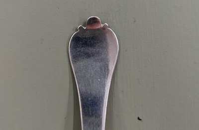 Lot 105 - A William III East Anglian provincial silver trefid spoon