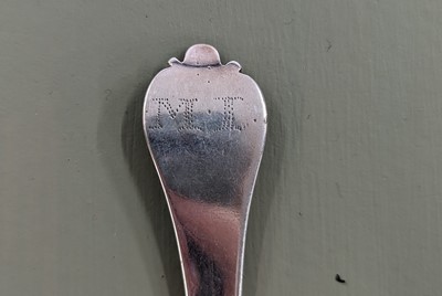 Lot 105 - A William III East Anglian provincial silver trefid spoon