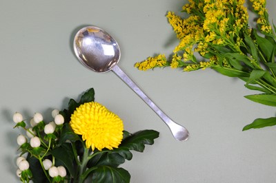 Lot 103 - A Charles II East Anglian provincial silver trefid spoon
