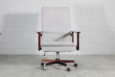 Lot 463 - A Danish 'Model 419' rosewood desk chair