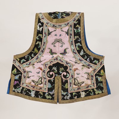Lot 244 - A Chinese embroidered jacket