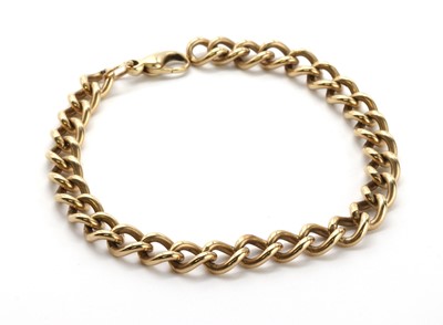 Lot 409 - A 9ct gold curb link bracelet