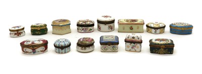Lot 121 - A collection of miniature Continental porcelain boxes