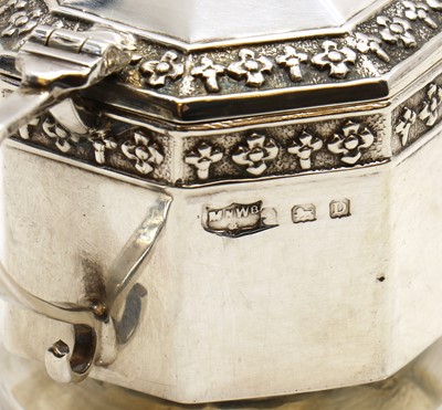 Lot 57 - A cased Mappin & Webb cruet set